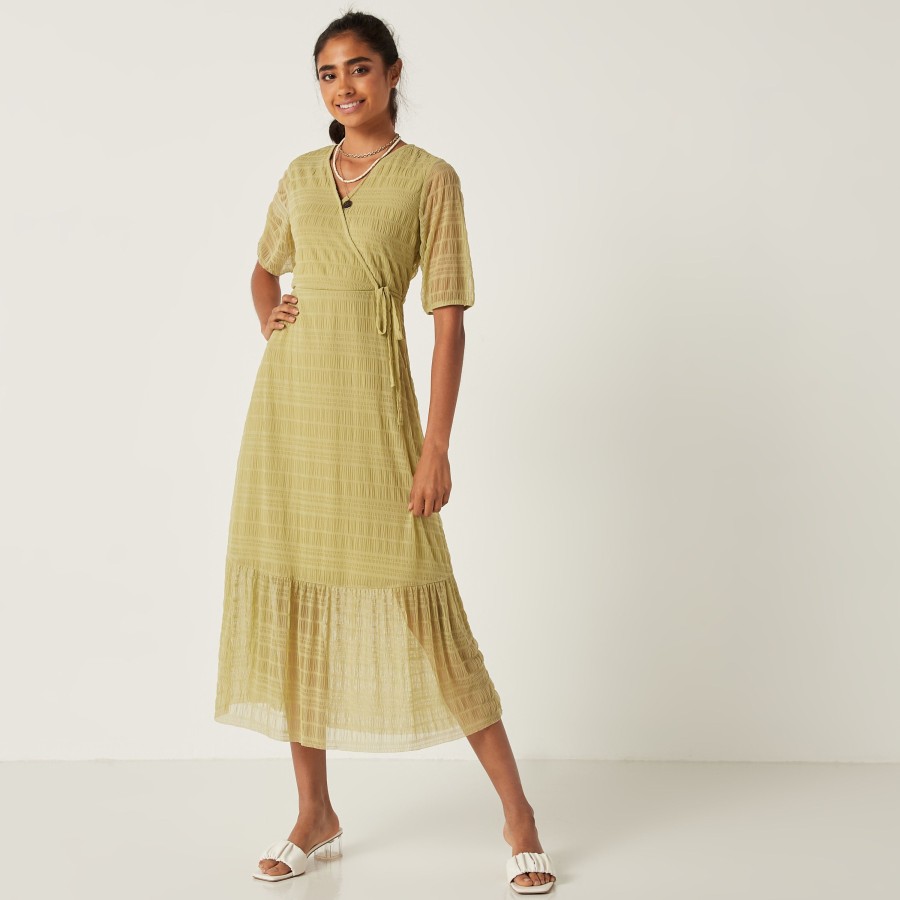 Dresses from Max Studio for Women in Yellow| Stylight